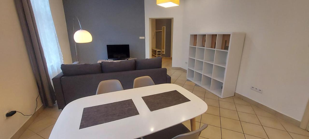 Apartament Zwyciestwa 45 グリヴィツェ エクステリア 写真