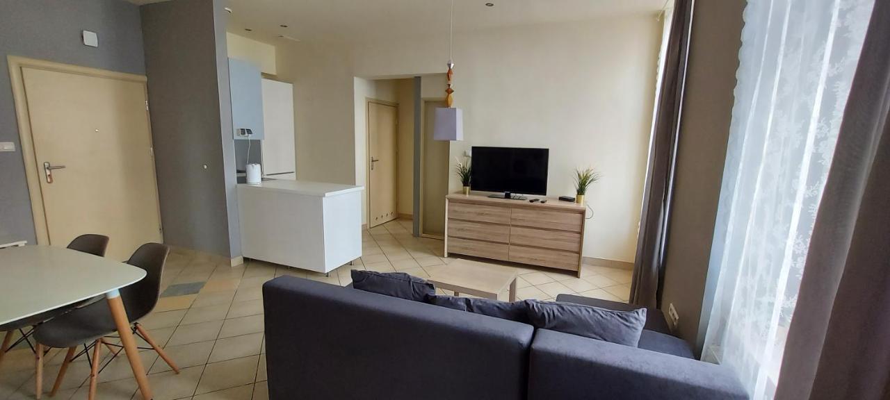 Apartament Zwyciestwa 45 グリヴィツェ エクステリア 写真