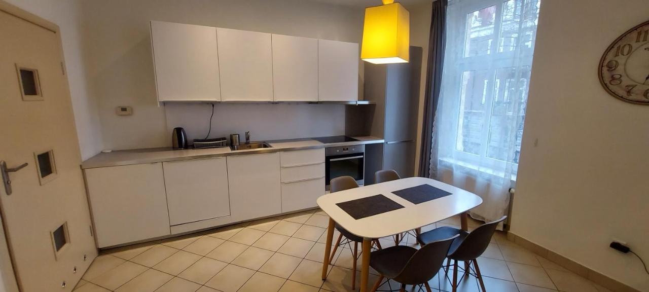 Apartament Zwyciestwa 45 グリヴィツェ エクステリア 写真